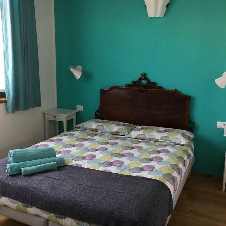 Bed and Breakfast Elleboro à Carugo Extérieur photo