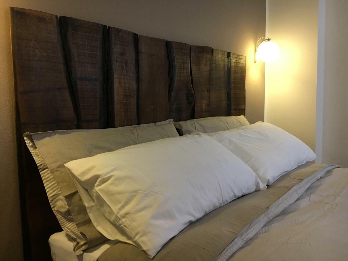 Bed and Breakfast Elleboro à Carugo Extérieur photo
